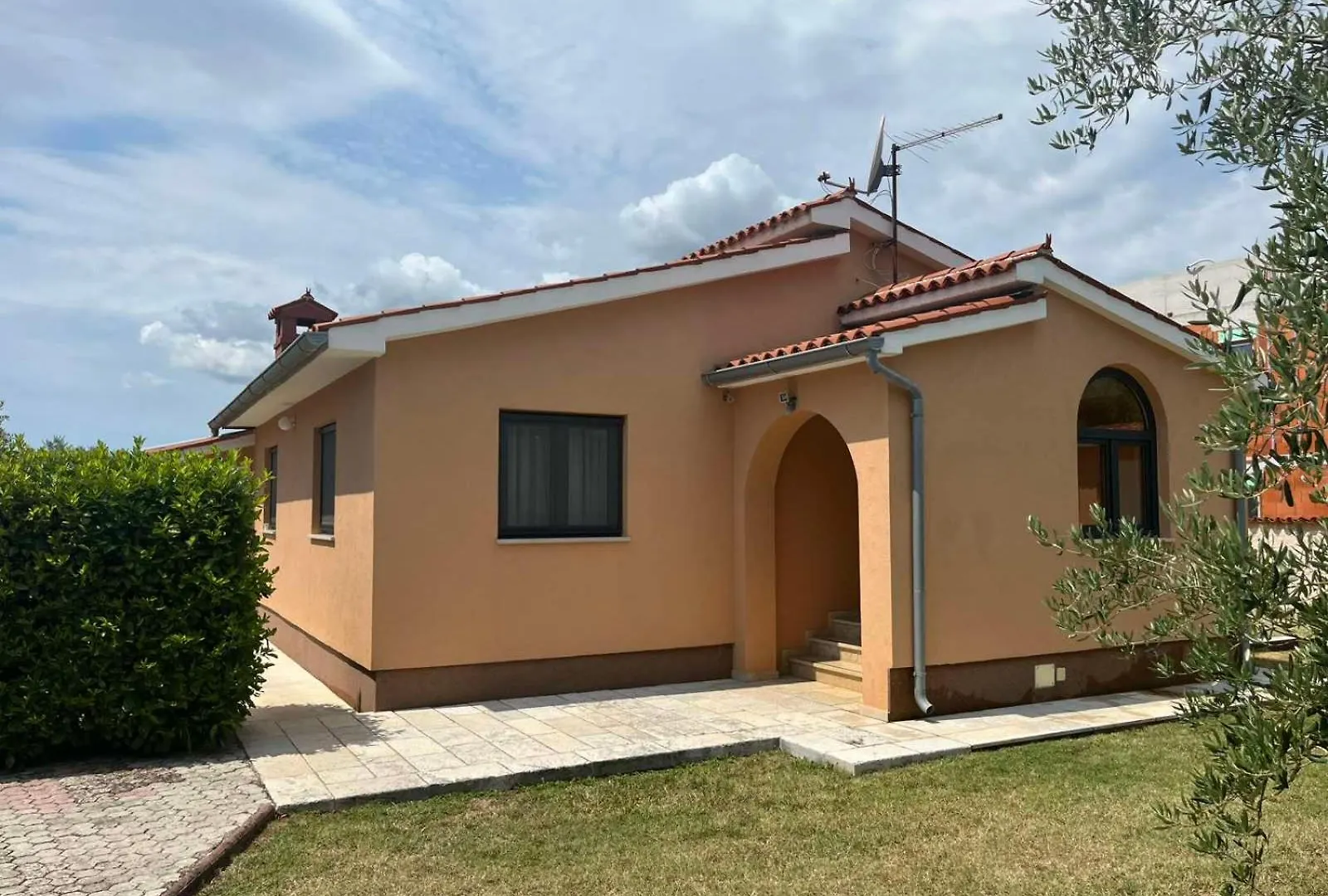 Villa Tramonto 4 Stars, Krnica